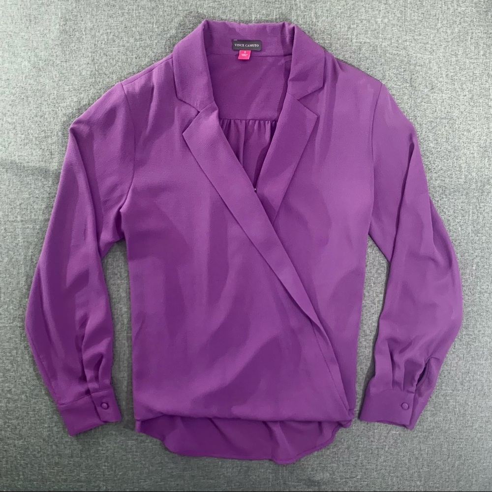 VINCE CAMUTO | Faux Wrap Blouse; Women’s Size S